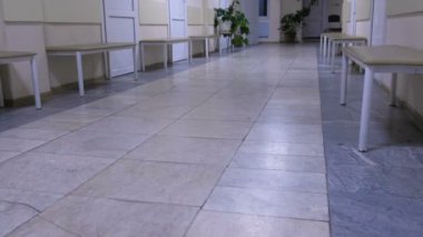 Rus bütçe Hastanesi klinik koridor. Rusya'da Ücretsiz Tıp.
