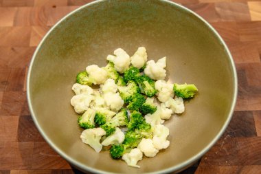 Kırık parça brokoli ve karnabahar