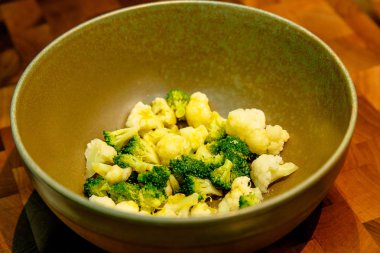 Kırık parça brokoli ve karnabahar