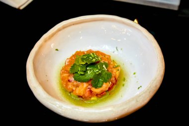 Somon ceviche tabakta