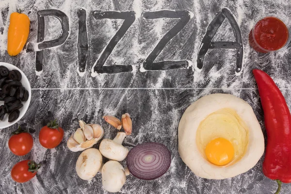 Ingredientes Para Pizza Champiñones Tomates Pimientos Aceitunas Cebolla Ajo Masa — Foto de Stock