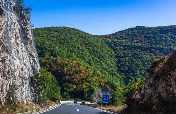 Гірській Дорозі Македонії Хай Рок Захищена Чистої Сталі Гарний Краєвид — стокове фото