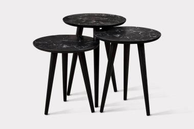 Kahve masası ve beyaz arka plan ve siyah arkaplan