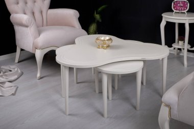 ahşap sehpa sehpası arka planı ve beyaz arka plan