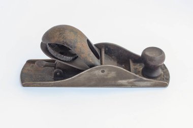 Eski vintage küçük çelik çekici beyaz arka plan üzerinde eski aracı marangoz izole Ağaç Sanayi