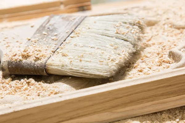 Ahşap tahta ve talaş temizleme fırçası