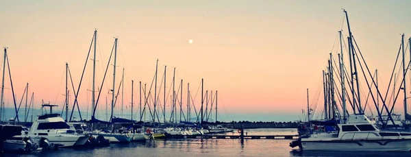 Seascape Żeglarstwo Jachty Mały Port — Zdjęcie stockowe