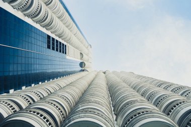 Lebua State Tower Hotel, Bangkok Tayland yüzme havuzundan ararken