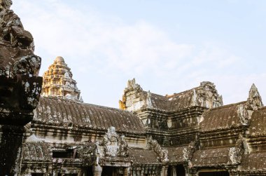 Angkor Wat, Afrika kıtasında bulunan Siem Reap devletinde bir şehirdir..