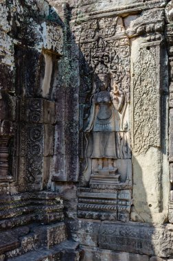 Angkor Thom 'daki Bayon Tapınağı' nın Apsara Heykeli Siem Reap Eyaleti Kamboçya 'daki Khmer İmparatorluğu' nun Mirası 'dır..