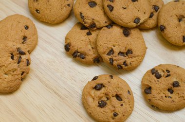 Chocolate Chips Kurabiyeleri Kırılma Zamanı İçin Kolay Atıştırmalık.