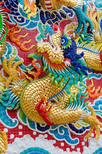 Colorful Dragon Decorate Chinese Shrine Wall — Stock Photo, Image