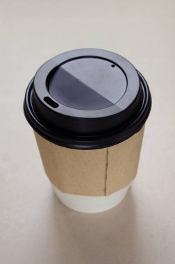 Kağıt Kahve Bardağı Yumuşak Odaklı Sıcak Tonda.