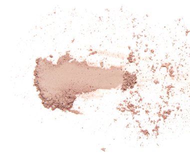 Beyaz arka plan üzerinde izole kırık bej toz