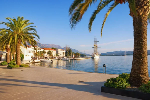 Travel concept. Embankment of Tivat city on sunny autumn day. Montenegro, Adriatic Sea, Bay of Kotor — Stock Photo, Image