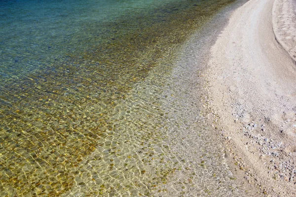 Άμμος Παραλία Της Θάλασσας Ήρεμη Ηλιόλουστη Μέρα Φόντο Ακτινική Κλίση — Φωτογραφία Αρχείου