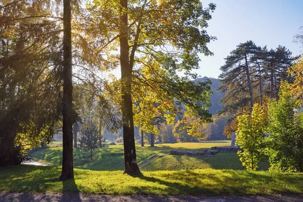 Bella Giornata Autunnale Soleggiata Montenegro Veduta Della Città Cetinje — Foto Stock