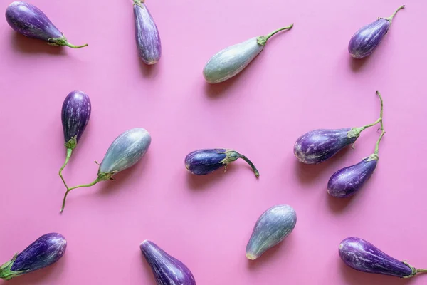 Purple White Eggplants Pink Paper Background — Stock Photo, Image