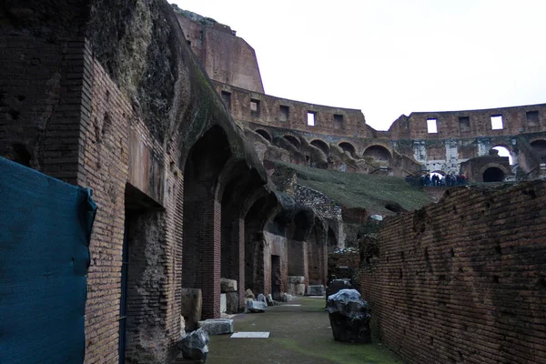 Interiör utsikt över romerska Colosseum — Stockfoto