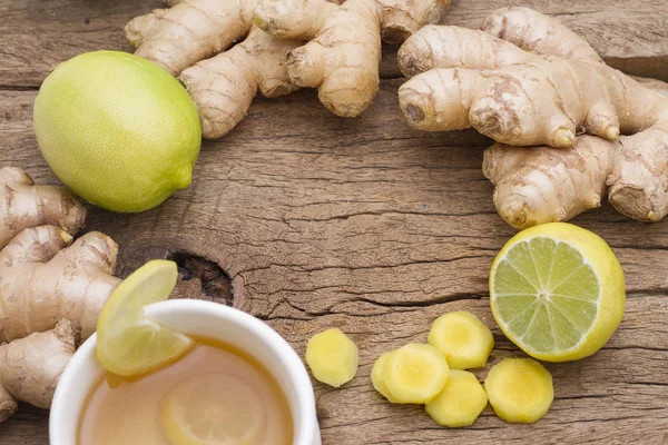 zencefil ve limon yukarıda da görüleceği masada