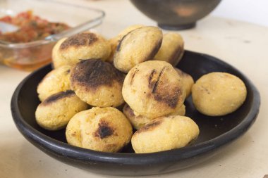 sarı Mısır arepas, Kolombiya geleneksel gıda.