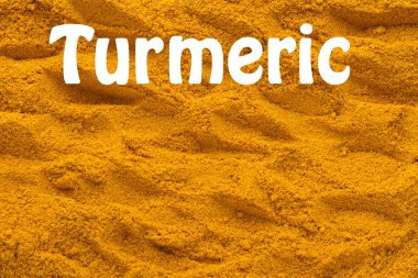 Zerdeçal tozu ve kökleri