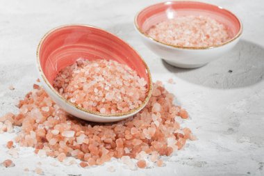 Himalaya pembe tuzu masada, yakın plan görüntüsü.