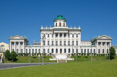Pashkov ev Moskova'da en ünlü klasik binalardan biridir. Rusya Devlet Kütüphanesi. Vozdvizhenka street, Moskova, Rusya Federasyonu
