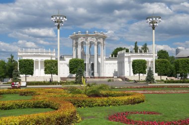 Moskova, Rusya - 26 Haziran 2018: Güzel peyzaj tasarımı pavilion 66 