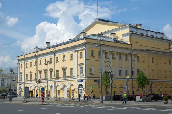 Μόσχα Ρωσία Ιουλίου 2018 Δείτε Δρόμο Πέρασμα Θεατρικές Και Κτίριο — Φωτογραφία Αρχείου