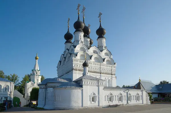 俄罗斯弗拉基米尔地区穆罗姆的圣三一修道院 — 图库照片