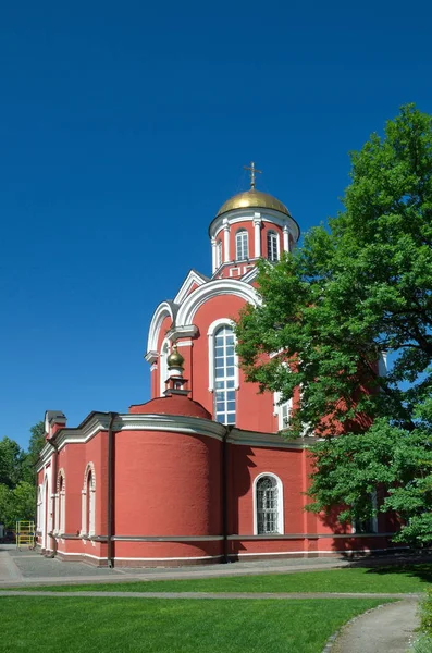 Εκκλησία Του Ευαγγελισμού Στο Πάρκο Petrovsky Στη Μόσχα Ρωσία — Φωτογραφία Αρχείου