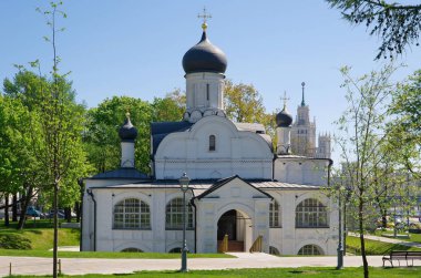 Moscow, Rusya Federasyonu - 12 Mayıs 2018: kilise anlayışı Anna, Peyzaj Park 