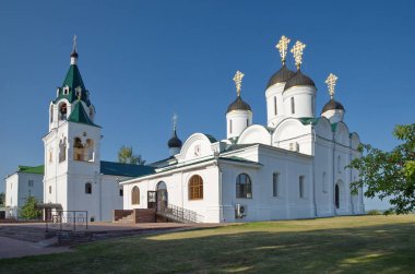 Transfiguration Katedrali ve Transfiguration manastırında Intercession Kilisesi. City of Murom, Vladimir Region, Rusya Federasyonu