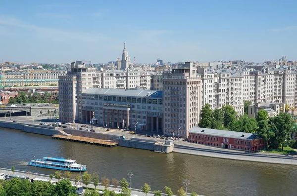 Moskou Rusland Juni 2019 Zomer Uitzicht Bersenevskaya Dijk Het Huis — Stockfoto