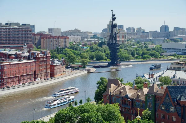 Moskou Rusland Juni 2019 Uitzicht Het Monument Van Petrus Grote — Stockfoto