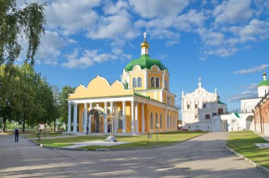 Ryazan, Rusya - 17 Ağustos 2018: Ryazan Kremlin'de Vaftizci Yahya'nın Kafasının Kesilmesi Ve Doğuşu Kilisesi