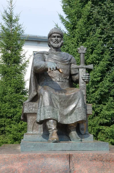 Kostroma Rusland Juli 2019 Het Monument Van Yuri Dolgoruky Gouden — Stockfoto