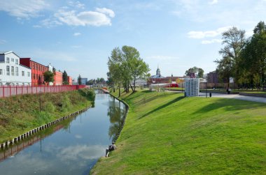 Tula, Rusya - 12 Eylül 2019: Kazanskaya setinin yaz görünümü
