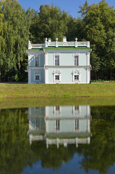 Moscow Russia August 2019 Italian House Shore Pond Estate Kuskovo — Stock Photo, Image
