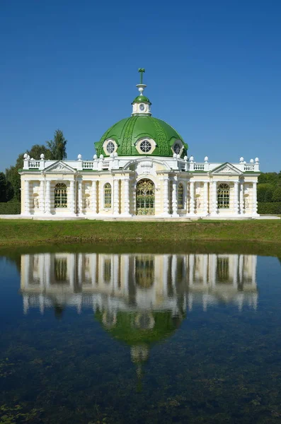 Moskou Rusland Augustus 2019 Zicht Het Paviljoen Grot Het Landgoed — Stockfoto
