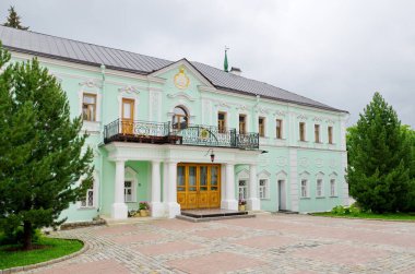 Holy Trinity-St. Sergius Lavra. Metropolitan (Patriarchal) chambers (1778). The town of Sergiev Posad, Moscow region. Golden ring of Russia  