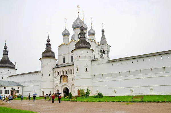 Rostov Veliky Región Yaroslavl Rusia Julio 2019 Puertas Sagradas Kremlin — Foto de Stock