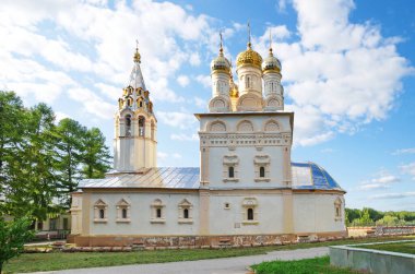 Yar 'daki Dönüşüm Kilisesi' nin yaz manzarası. Ryazan Şehri, Rusya