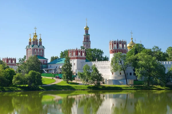 Novodevichy Klášter Slunečného Letního Dne Moskva Rusko — Stock fotografie