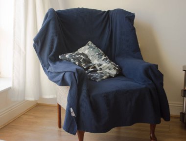 koltuk mavi Kareli ile