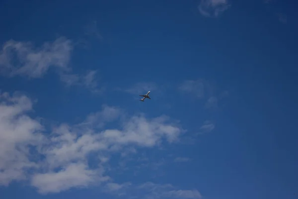 Plane Flying Sky — Stock Photo, Image