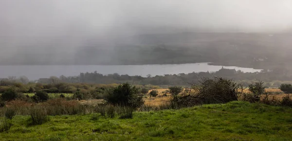 Blick Auf Die Meeresbucht Nebel Irlands — Stockfoto