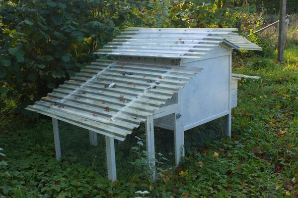 Witte Houten Kippenhok — Stockfoto