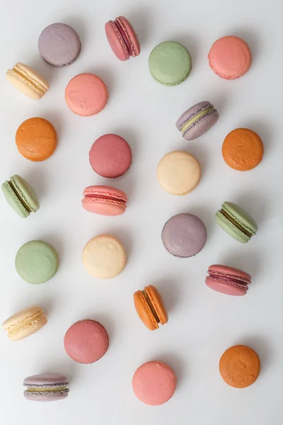 Colorful Macaroons White Background Flat Lay — Stock Photo, Image